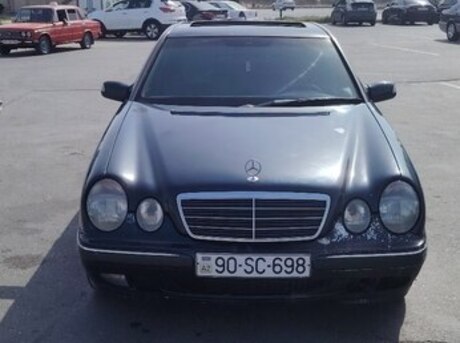 Mercedes E 220 d 2002