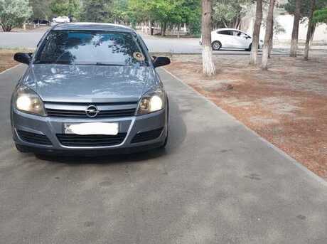 Opel Astra 2005