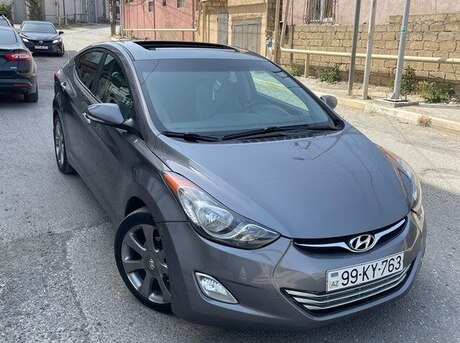Hyundai Elantra 2013