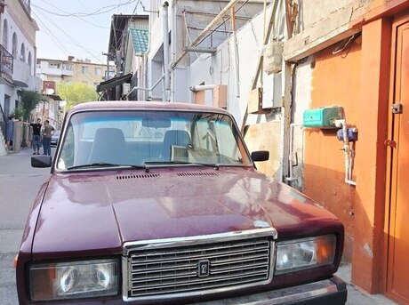 LADA (VAZ) 2107 2004