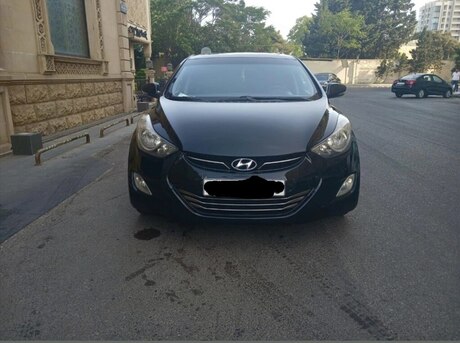 Hyundai Elantra 2011