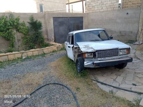 LADA (VAZ) 2107 2009