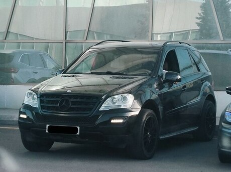Mercedes ML 350 4MATIC 2010