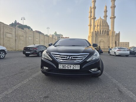 Hyundai Sonata 2012