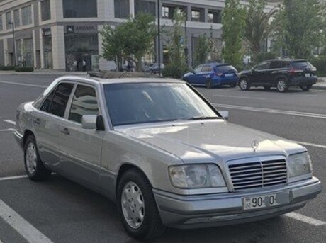 Mercedes E 220 1994