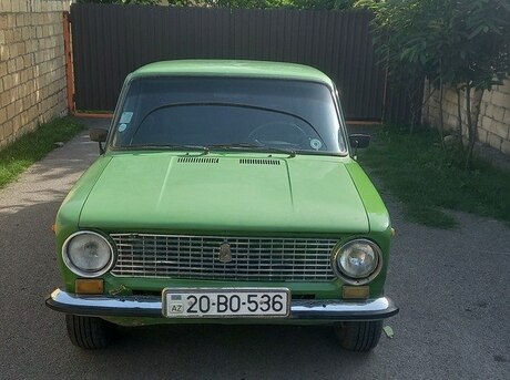 LADA (VAZ) 21011 1980