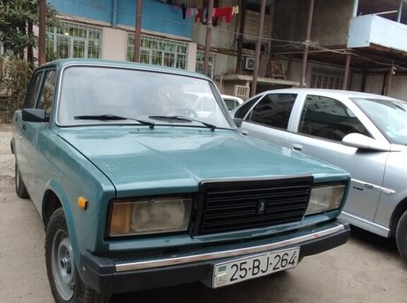 LADA (VAZ) 2107 2005