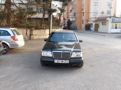Mercedes E 220 1994