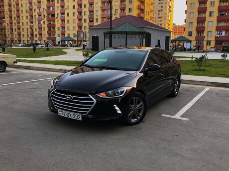 Hyundai Elantra 2018