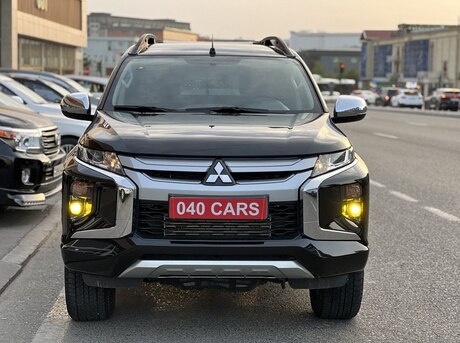 Mitsubishi L200 2023