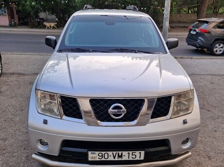 Nissan Pathfinder 2005