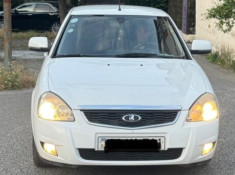 LADA (VAZ) Priora 2014