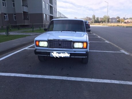 LADA (VAZ) 2107 2004