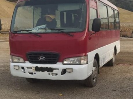Hyundai County 1998