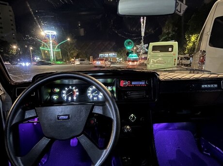 LADA (VAZ) 2107 2004