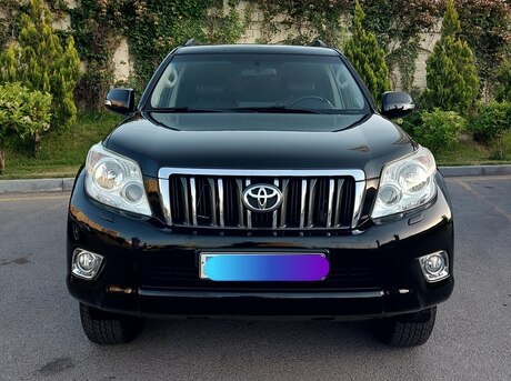 Toyota Land Cruiser Prado 2011