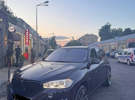 BMW X5 2016