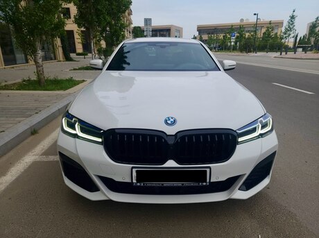 BMW 530e