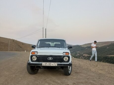 LADA (VAZ) Niva 1999