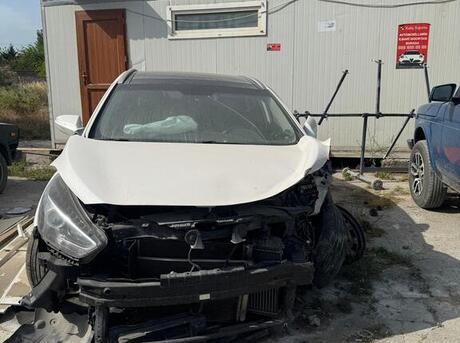 Hyundai i40 2016