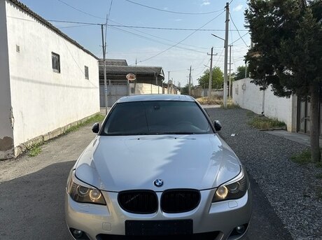 BMW 525