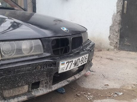 BMW 325 1992