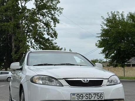 Daewoo Gentra 2014