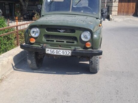 UAZ 31512
