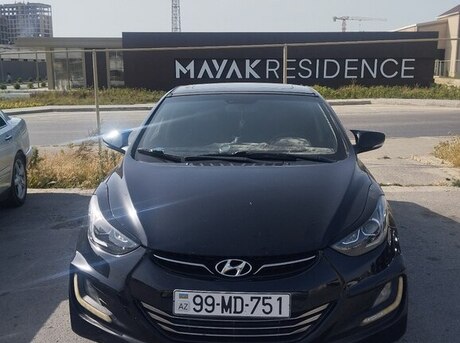 Hyundai Elantra 2011