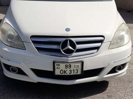 Mercedes B 180 2009
