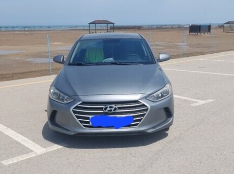 Hyundai Elantra 2016