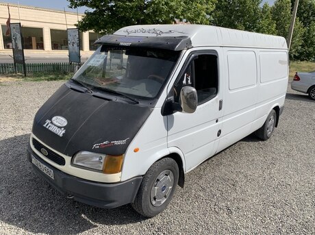 Ford Transit 2000