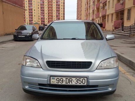 Opel Astra 2000