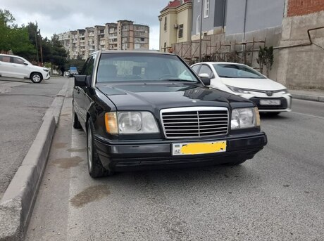 Mercedes E 220 1994