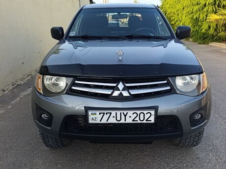 Mitsubishi L200 2014