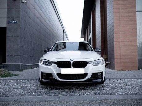 BMW 328 2013