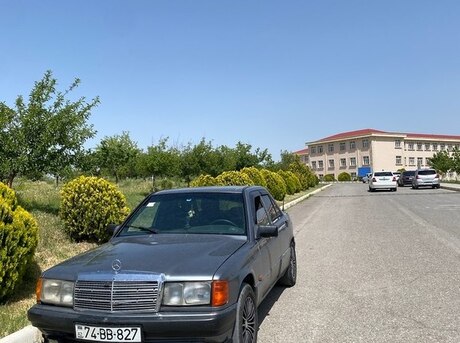Mercedes 190 1992