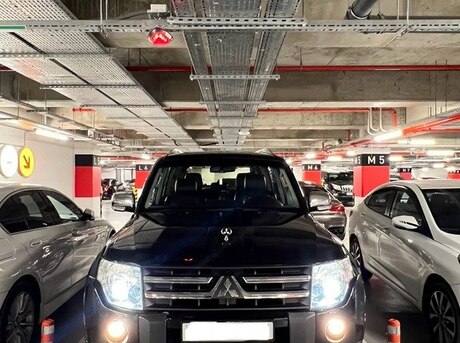 Mitsubishi Pajero 2007