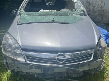 Opel Astra 2007