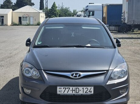 Hyundai i30 2011