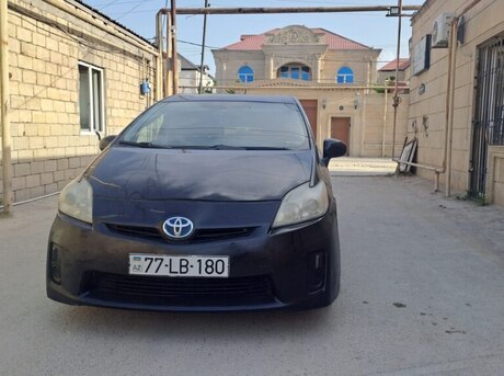 Toyota Prius 2011