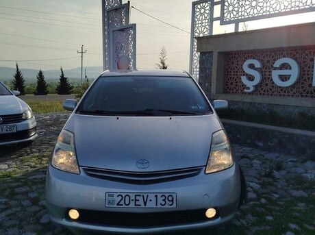 Toyota Prius 2005