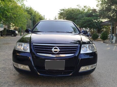 Nissan Sunny 2010