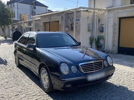 Mercedes E 220 1999