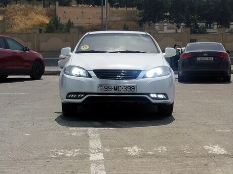 Daewoo Gentra 2014