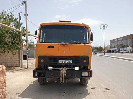 MAZ 54323