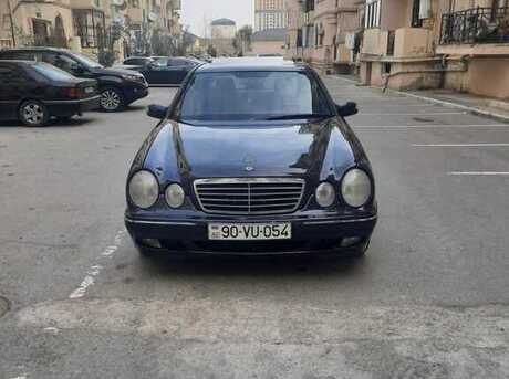 Mercedes E 240 2001
