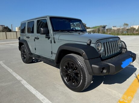Jeep Wagoneer 2013