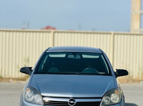 Opel Astra 2005