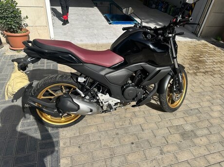 Yamaha FZ-X
